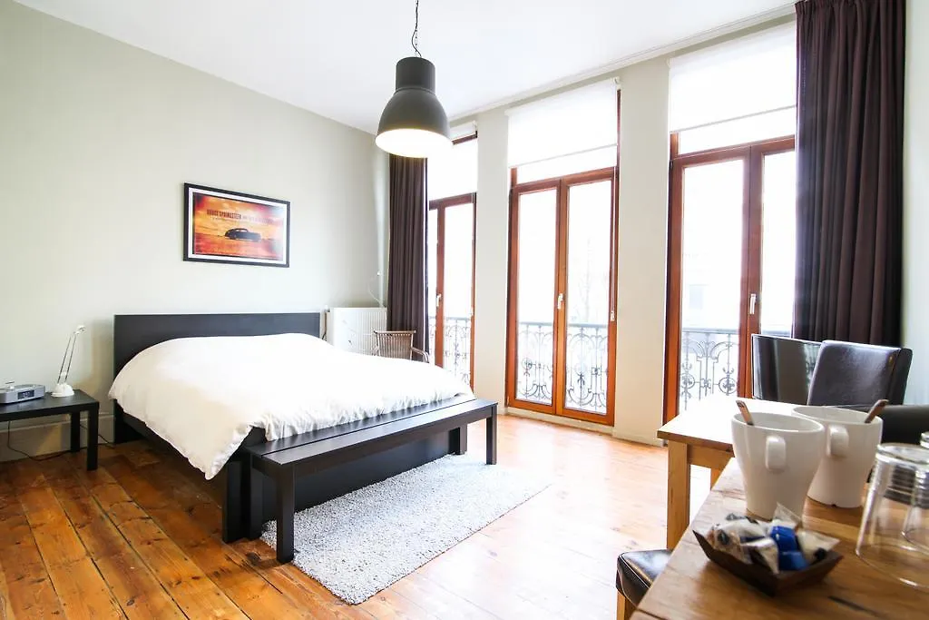*** Bed & Breakfast Because The Night City Lodge Antwerp Belgium